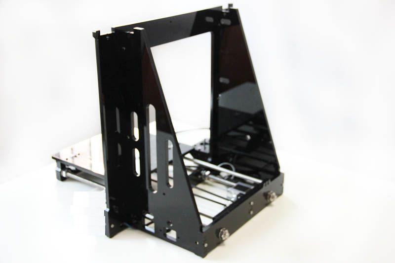 M3 x 16 screw Shenzhen GETECH CO.,LTD 8 NO.26 M3 square nut 8 NO.16 Step1. Screw up the X-Z frame and the side panel then connect the rear part of the Y axis and the side panel together.