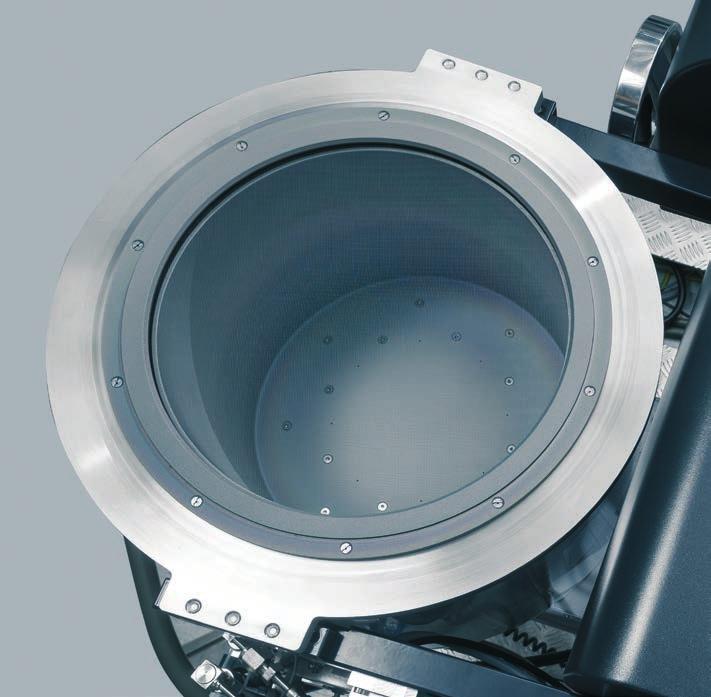 PHOTONICS CLUSTERLINE RAD is perfectly equipped to address wafer level optics applications, integrating the cathode technology for high rate deposition of stable multilayer