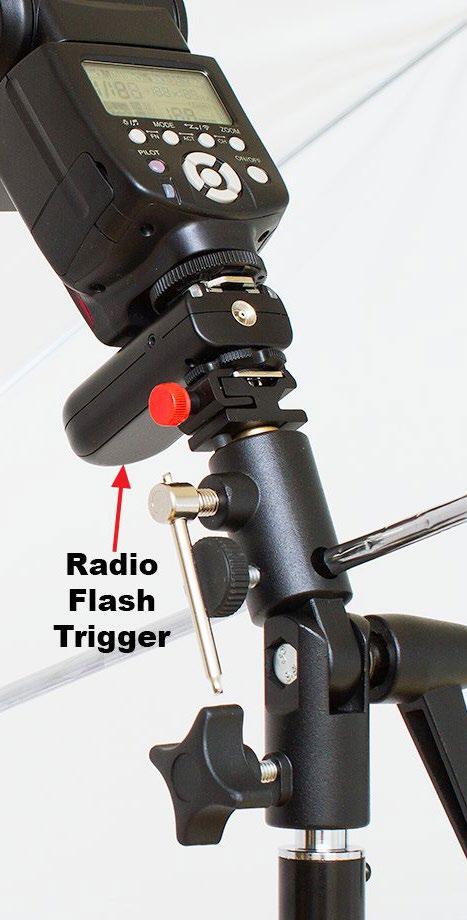 Yongnuo triggers so it does not require an external radio trigger