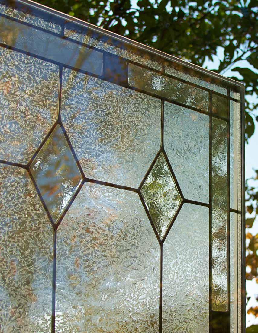VINTAGE The Vintage Series combines the rich beauty of diamonds with the feathery frost-like texture of gluechip glass for privacy and elegance.