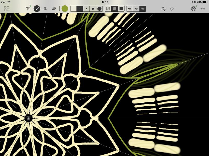 Smooth lines No zoom Lines with maximum smoothness Maximum zoom Lines without smoothness The Amaziograph app is a raster image drawing app and lines are project in a raster grid.