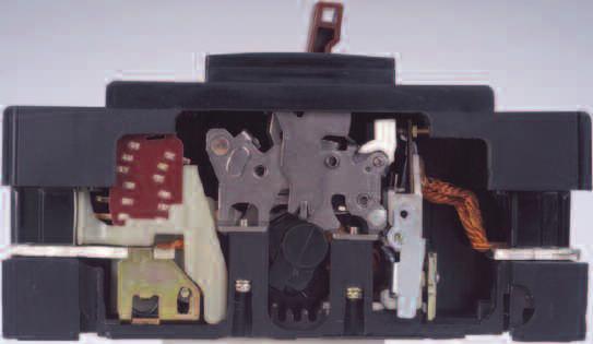 method of installation The NF series circuit breakers can be installed in vertical or horizontal position without any impact on its performance or de-rating of characteristics.