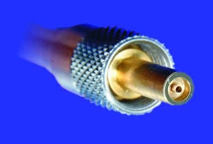diameter core sizes Low and high numerical aperture fibers Anti-reflection coatings available Armored cabling for maximum safety HIGH POWER FIBER OPTIC PATCHCORDS Applications: Materials processing