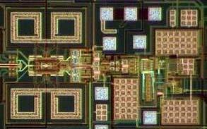 A 1-V 24-GHz CMOS Phase-Locked Loop 1-V 5.2-GHz CMOS Frequency Synthesizer for WLAN Applications (802.