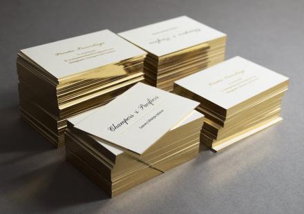 edge gilding Edge gilding is the addition of metallic, satin or pigment foil to the side edge of a piece of paper or card.