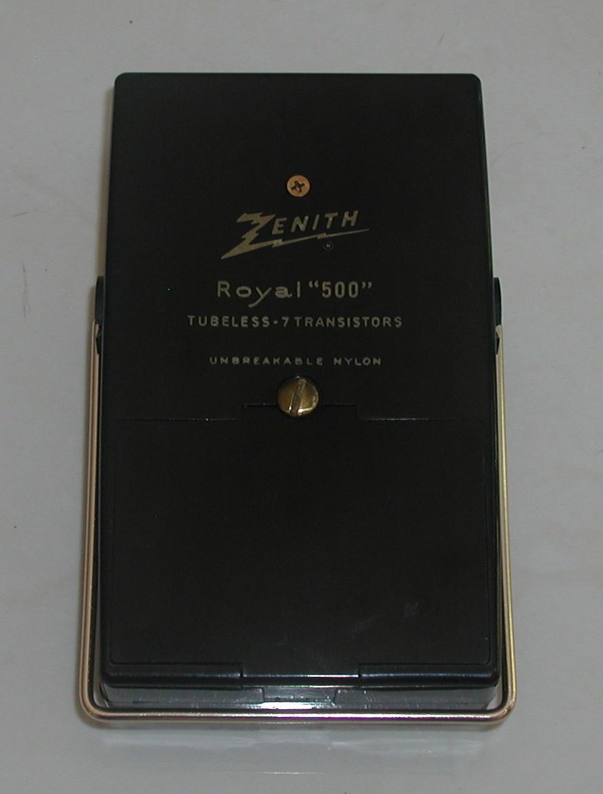 Unlike the Regency TR1 though, the technology in the Zenith Royal 500 had matured into the conventional circuitry we know today as the typical 7 transistor AM radio.