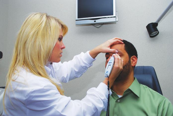 The AccuPen Handheld Applanation Tonometer When The Pressure s On... The AccuPen Delivers.