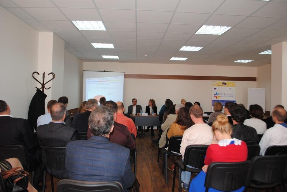 in Cernivtsi region: 101 questionnaires and 10 interview guides in Bălţi region, Republic of Moldova: 105 questionnaires and 6 interview guides II.