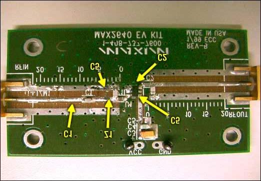 Figure 14. EV kit schematic for the MAX2640 at 315MHz. Bill of materials for the MAX2640 LNA.
