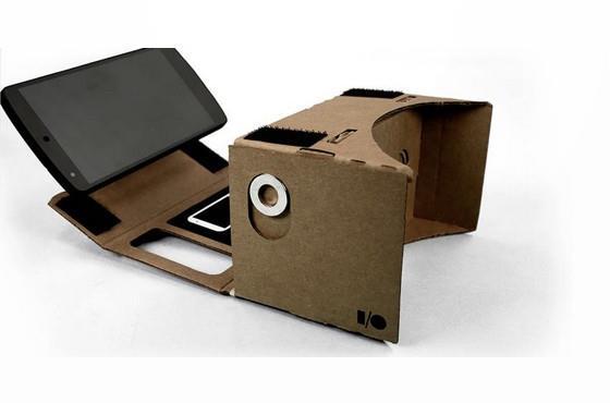 19 Google Cardboard headset for mobile phone. A more professional and comfortable solution for mobile phones HMD are made from plastic. The main differences in these are the materials.