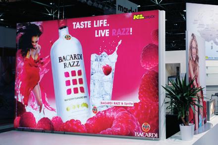 Thanks to its brilliant colors, elegant look, odorless inks, low environmental impact and flexible (even elastic) materials, soft signage presents new opportunities for both indoor