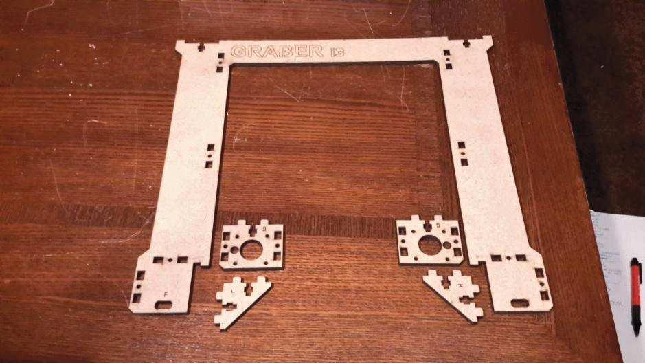 Assembly Instructions The frame is designed to go together relatively quickly, but it s main benefits are its rigidity and ease of calibration. Assemble the Z motor mounts: 1.