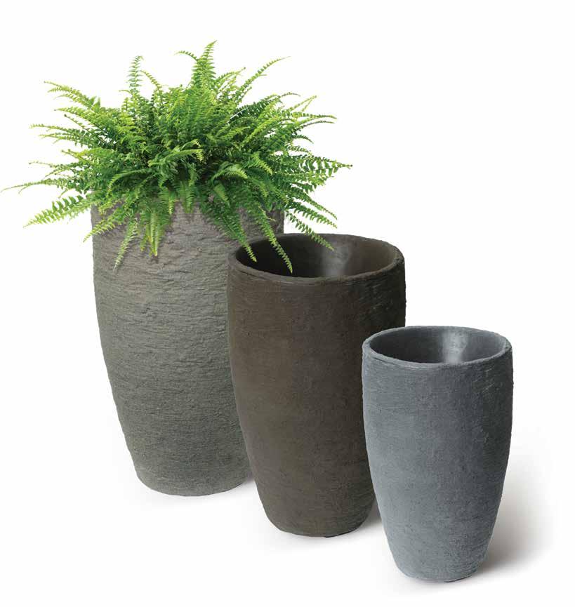 Signature Planters Algreen s durable double wall Athena, Classico, Olympus and Covington planters feature an integral water resovoir with overflow and drain.