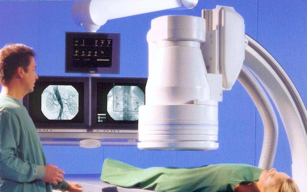 4) Fluoroscopic imaging system Disadvantage of the conventional (film as detector) radiography time