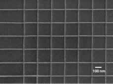 Sub-10 nm Electron Beam Nanolithography Using Spin