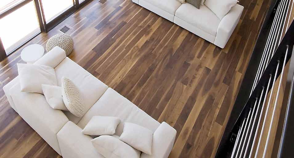 Solid American Walnut SELECT & BETTER Engineered American Walnut, also commonly referred to as Black Walnut, is one of America s most widely known and most valuable hardwood species.