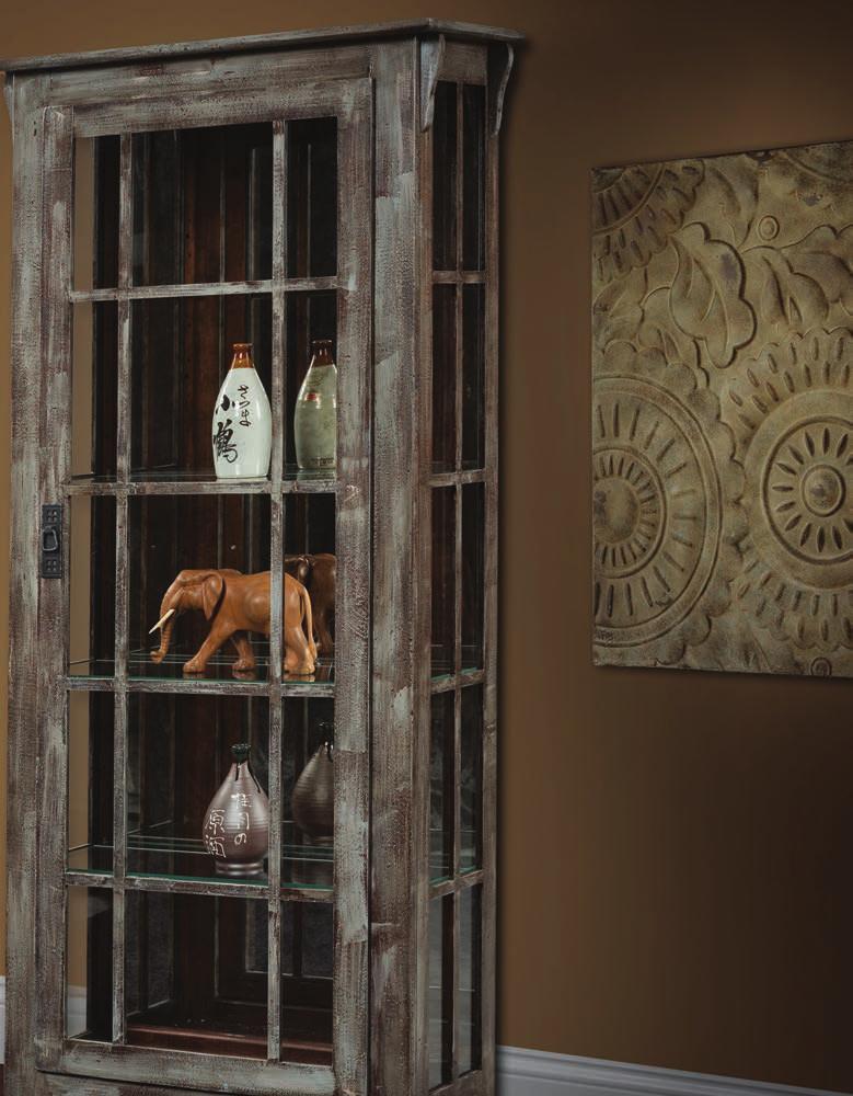 DISTINCTIVE DISPLAYS From the foyer to the family room the dining room to the den you ll find dozens of gorgeous curios handcrafted to