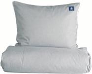 A detailed cord piping in contrast color on all sides of pillowcase and duvet cover create a
