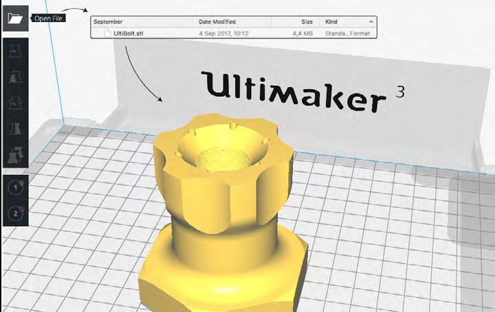 Slicing a model To slice a model in Ultimaker Cura, take the steps described below. 1. Load the model(s) by clicking the Open File folder icon. 2.