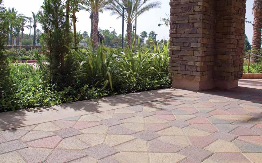 Bishops Hat Bishops Hat is commonly used with our 8 x 8 pavers. See pg. 31 for 8 x 8 spec information. 6cm Size 4 x 8 x 11 ⅛ Stones Per Sq. Ft. 1.9 Stones Per Pallet 176 Sq. Ft. Per Pallet 91 Weight Per Piece 14.