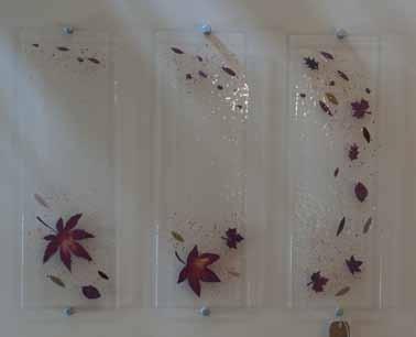 Autumn leaves triptych on glass base 21.