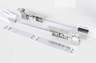 4mm x 216mm) Finishes: US26D and US32D LH510W - FOR WOOD DOORS OPERATION: The self Latching flush bolt is used on the top of the door and is combined with a automatic flush bolt at the bottom of the