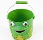 132 Frog bucket (6+