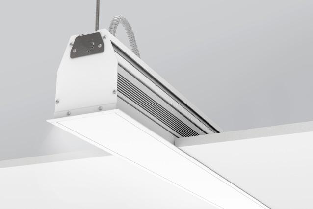 800lm/ft L4R Recessed linear fixture End-to-end connections for straight continuous lines