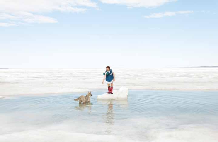 ideas & practice Spotlight: Evgenia Arbugaeva Recipient of ICP s 2015 Infinity Award for Young Photographer, Evgenia Arbugaeva discusses a photo essay on her hometown, Tiksi, on the Arctic coast of