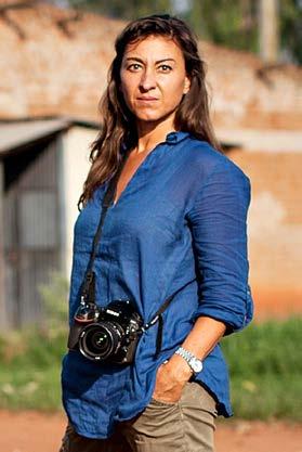 Photography American-born Lynsey Addario (41) first got into photography in Argentina. She was inspired by an exhibition by Brazilian photographer Sebastião Salgado (71) in Buenos Aires.