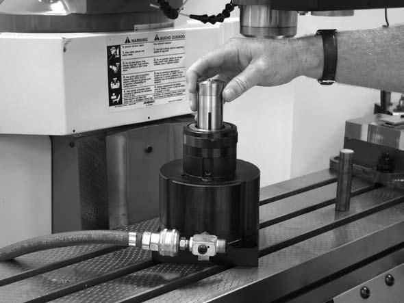 Operation (continued): Align the keyway of the workholding to the key in the block.