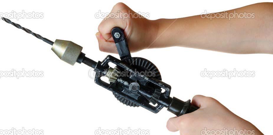 Hand Drill Hand drills use gears to turn a rotor at the front to turn a drill. Many hand drill feature a way to interchange the drill size.