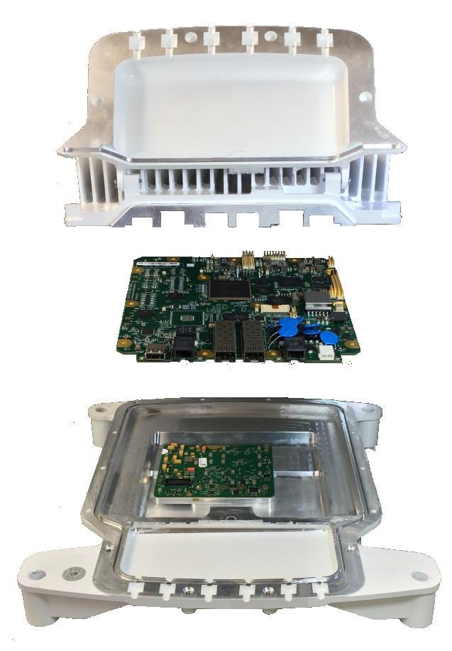 E band Radio Kits: 3Gbps and 10Gbps The E-band kit enables fast trial and product adoption by OEM Eliminates development costs / no expensive test equipment required Hardware and software integrated