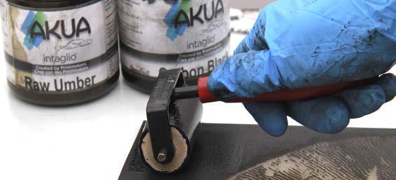 (detail) Intaglio, light field platemaking method, printed with Akua Intaglio Ink. (detail) Intaglio, dark field platemaking method, printed with Akua Intaglio Ink.