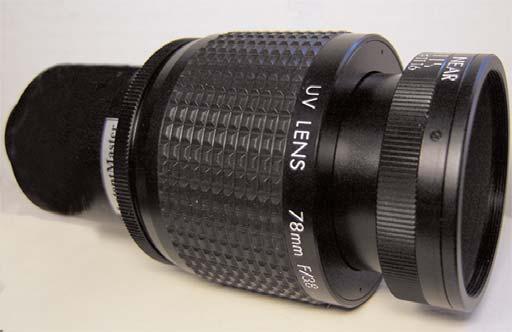 The Components Latentmaster Quarz Lens This lens was custom developed for Elephant Engineering to our demanding specifications. It produces an extremely sharp and clear image at 254 nm.