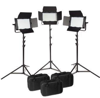 The PIXAPRO VNIX LED1000S also features a set of Barn Doors, which allows you to control the angle of the beam, giving you more control over your lighting.