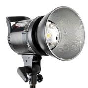 range (1/1 to 1/32 power) Up to 650 full-powered flashes per charge
