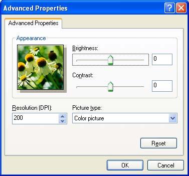Scanarea c Selectaţi tipul imaginii (2). d Faceţi clic pe Preview (Previzualizare) (5). Întreaga imagine este scanată pe computer şi apare în zona de scanare (4).
