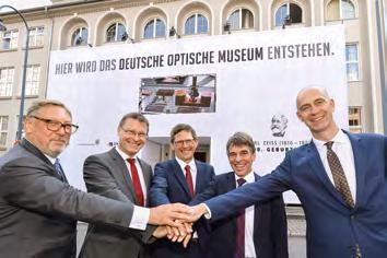 This secured the long-term financing of the future German Optical Museum which, as a modern education center, will be a leading museum for optics and photonics and