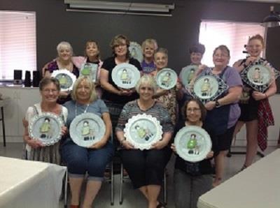 THE JUNE PAINT IN WAS DELIGHTFUL! Paint-In Report-Bev Our June Paint-In was a Deb Mishima design taught by Sherri Lee and almost everyone finished in class.