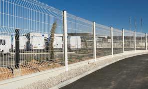 SECURITY Tamper-proof system, no fastenings. Panels with reduced width for high fences ensuring improved rigidity (2.