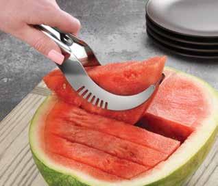 is perfect for preparing fruit salads,