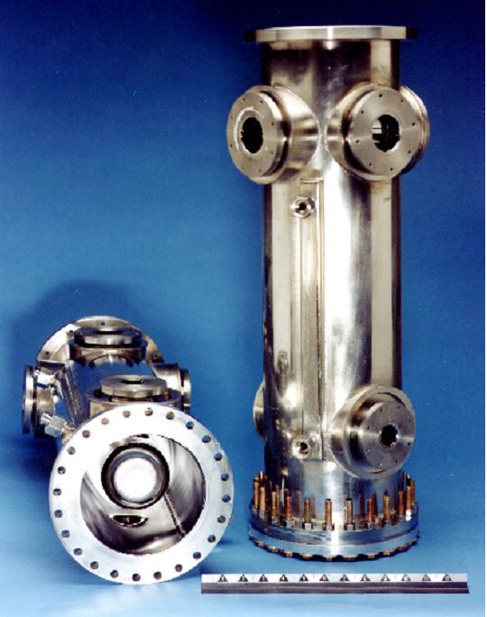 Quarter Wave Resonator (QWR) of IUAC LHe 2 QWR Mechanical tuner (Nb) Coupler &