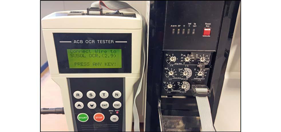 8 Connect OCR tester 8 Connect OCR tester NOTICE Tripping of the over current relay can only be checked, if the main contacts of the circuit breaker are closed manually before each test ( Chap. 6).