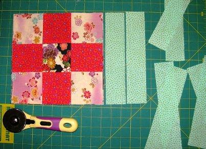 CHAPTER 3: LATTICE STRIPS & SEWING SEQUENCE I have chosen to cut my lattice strips 2 inches wide.