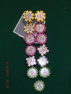 7 SECTION 1 WSOP: DEALING PROCEDURES - TOURNAMENTS & LIVE ACTION ( Pot consists of the following denominations: 15 1,000 s; 11 500 s; 11 100 s and 9 25 s ) STEP 4: Pot Split with CLEAN STACKS That