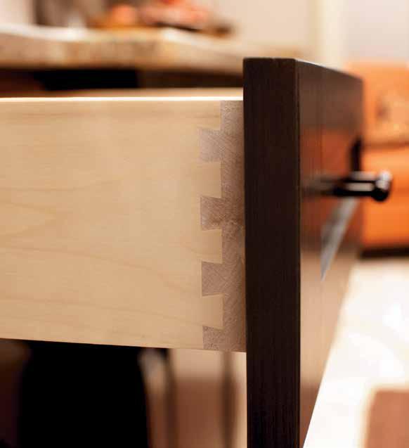 veneer plywood bottom which provides increased durability against abrasion & staining Furniture-quality dovetail joinery in corners Full extension, concealed soft-close guides extend drawer fully