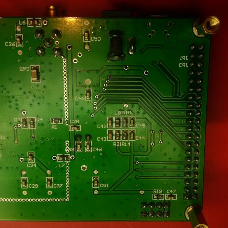 Analysis of the PCB: I analyzed the board and was first positively surprised that quite some good RF practice was used in the layout.