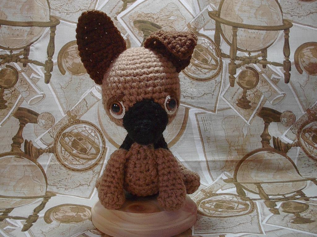 Basic Ami Puppy Pattern: German Shepherd baw 10-21-2009 Puppy is 5" tall (sitting) not including stand-up ears Materials: -Worsted weight yarn in German Shepherd colors (medium brown, dark brown, and