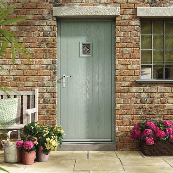 Magnum 17 Magnum 51 The smaller glazing panel of the Magnum 17 shows that sometimes less is more. The Magnum 51 adds elegant detailing to a classically finished door.